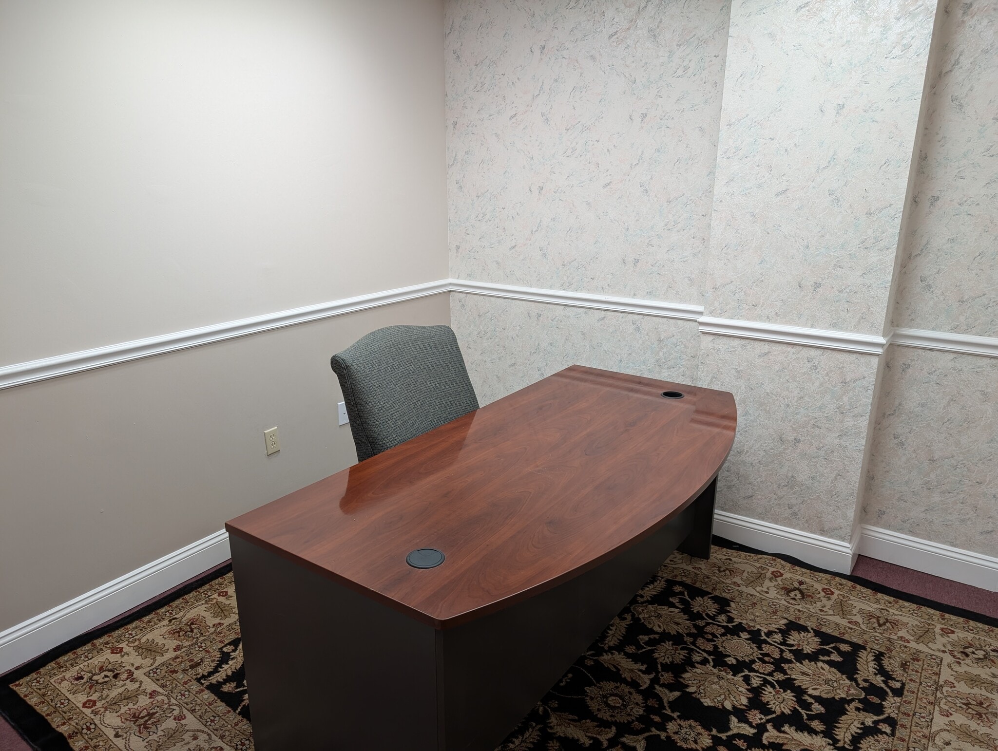 801 W Bay Dr, Largo, FL for lease Interior Photo- Image 1 of 13