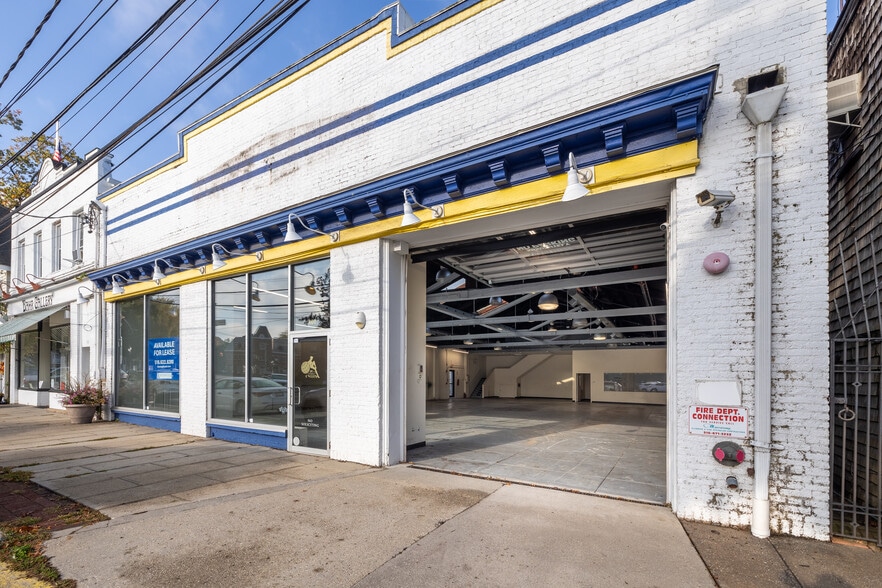 Former Billy Joel Motorcycle Shop - Storefront Property