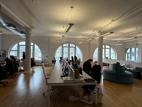 584-590 Broadway, New York, NY for lease Interior Photo- Image 2 of 7