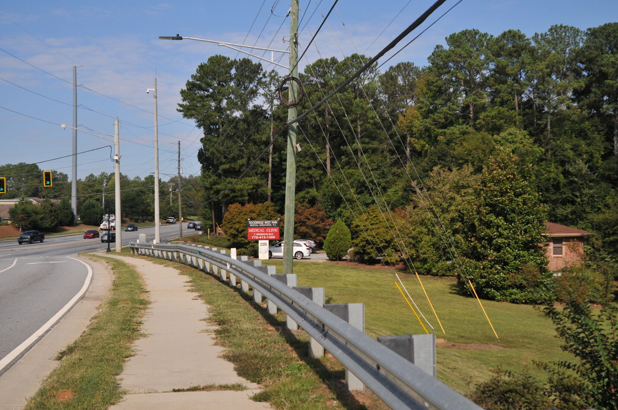2256 Rockbridge Rd, Stone Mountain, GA for sale Primary Photo- Image 1 of 10
