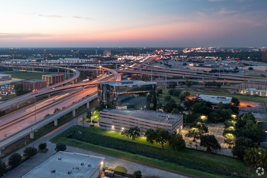 2 Northpoint Dr, Houston, TX for lease - Aerial - Image 2 of 3