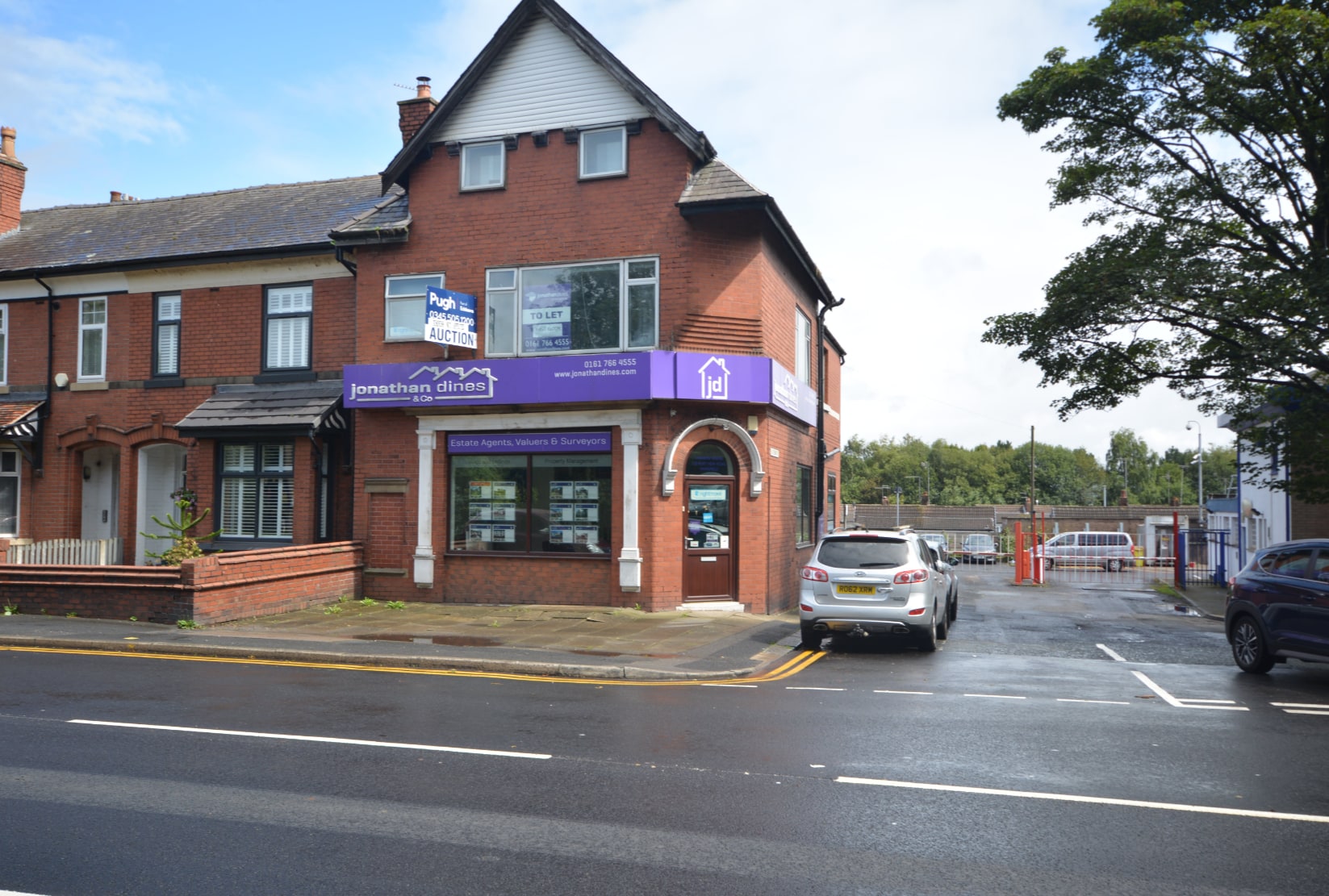228 Bury New Rd, Manchester for sale Primary Photo- Image 1 of 1