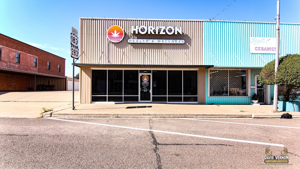 1908 Main St, Vernon, TX for sale - Building Photo - Image 1 of 1