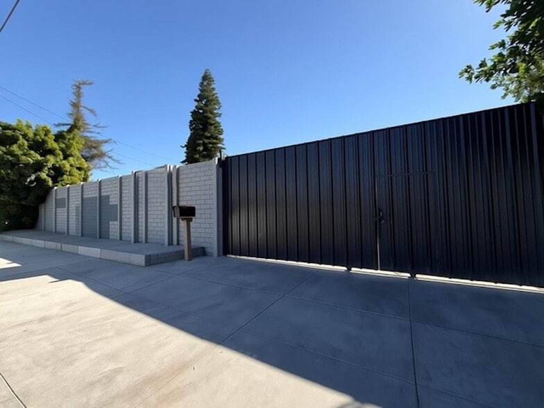 2246 Durfee Ave, El Monte, CA for lease - Building Photo - Image 1 of 9