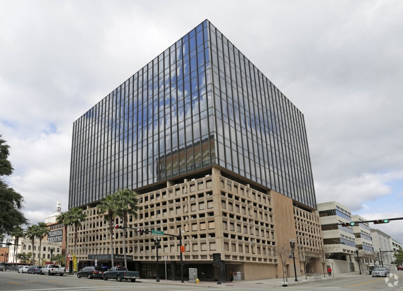 233 E Bay St, Jacksonville, FL for sale - Building Photo - Image 2 of 92