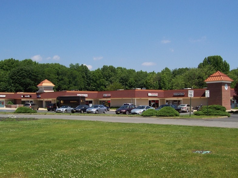 479 Rt 79, Morganville, NJ for lease - Building Photo - Image 3 of 9