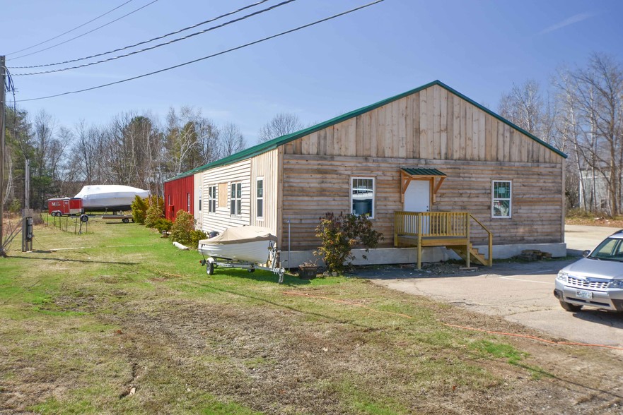 2 Lily Pond Rd, Gilford, NH for sale - Building Photo - Image 1 of 1