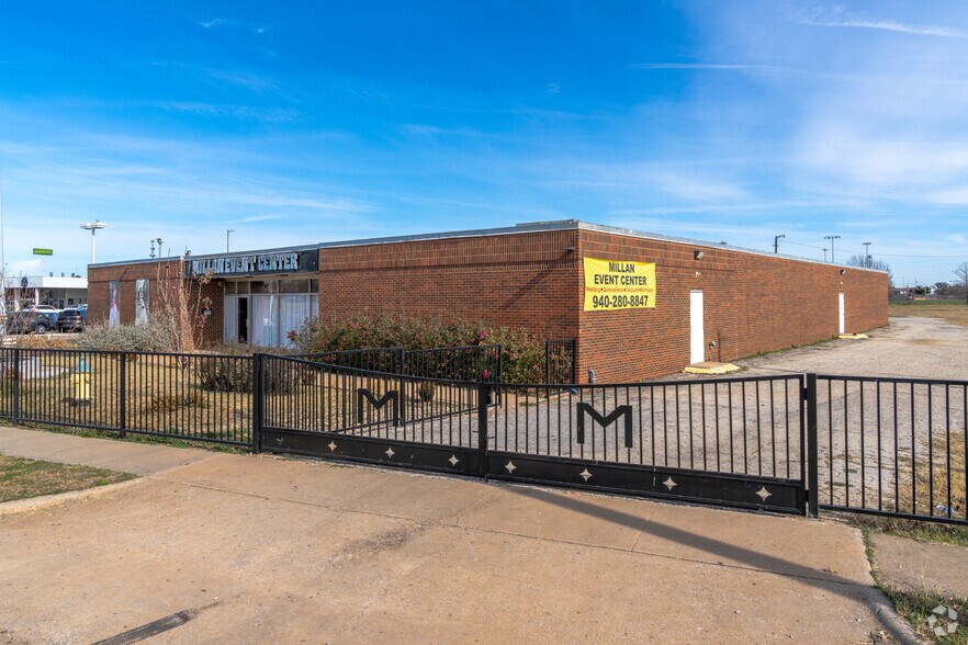 1119 Central Fwy, Wichita Falls, TX for sale - Primary Photo - Image 1 of 1