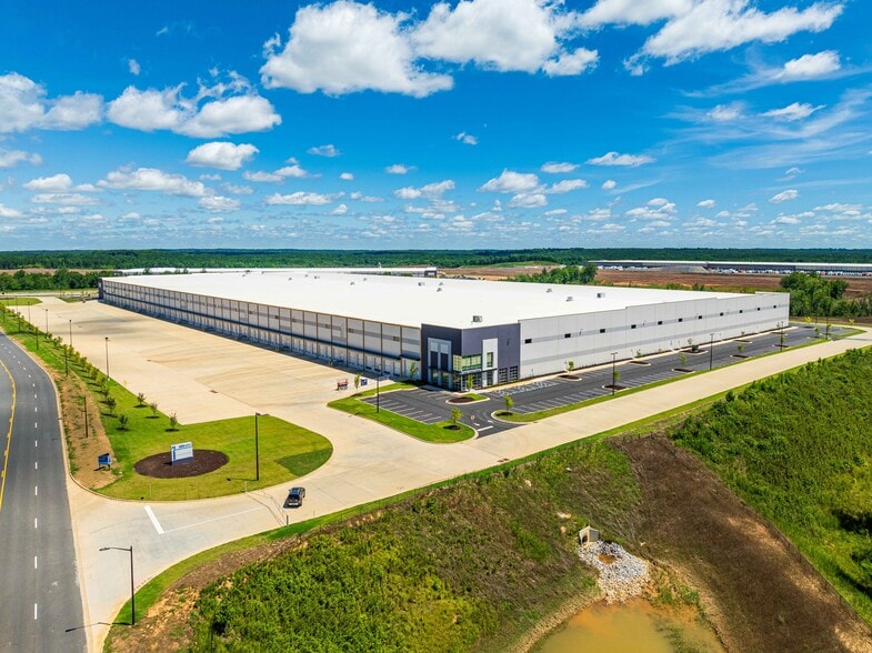 Logistics Pky, Jackson, GA for lease - Primary Photo - Image 1 of 4