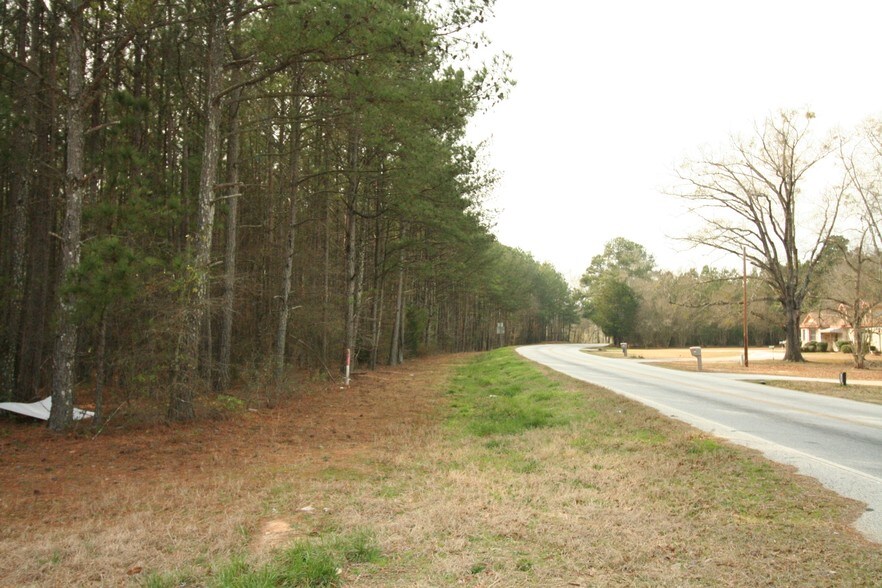 1 Main St, Silverstreet, SC 29145