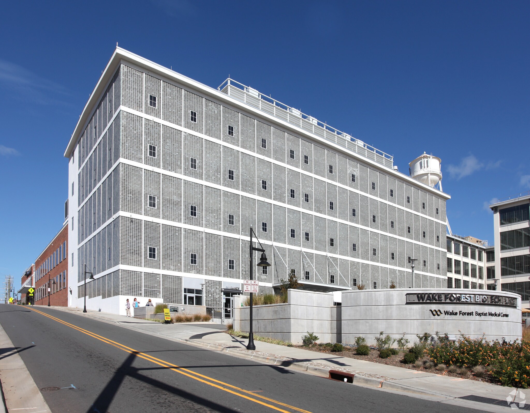 575 N Patterson Ave, Winston-Salem, NC for sale Building Photo- Image 1 of 1