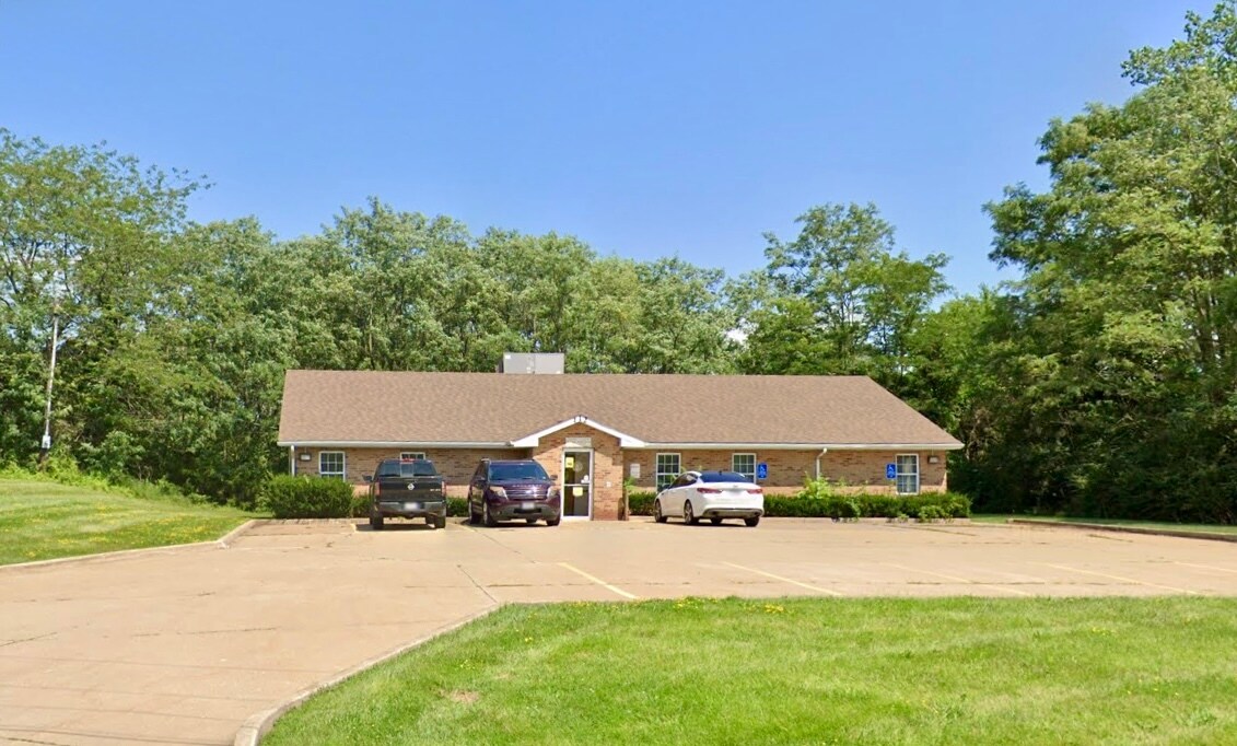 112 Jaycee Dr, Hannibal, MO for sale Primary Photo- Image 1 of 1