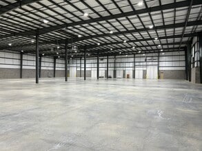 6451 Ladd Ave, Louisville, KY for sale Interior Photo- Image 1 of 4