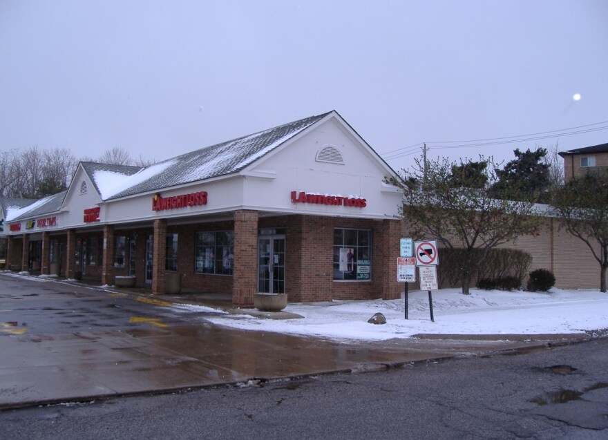 1021110239 Brookpark Rd, Parma, OH 44130