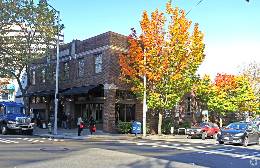 2100 5th Ave, Seattle, WA for sale - Primary Photo - Image 1 of 1