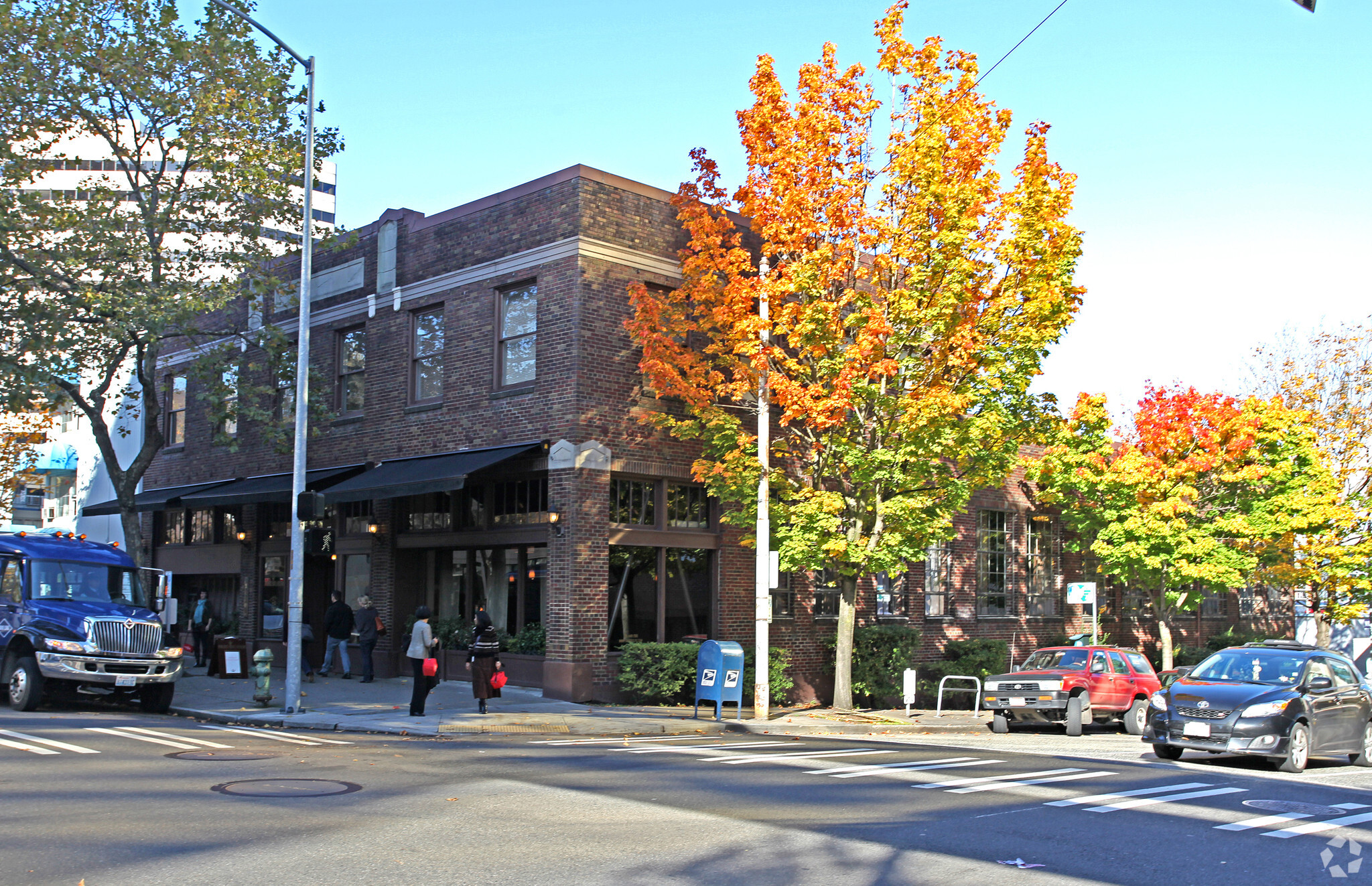 2100 5th Ave, Seattle, WA for sale Primary Photo- Image 1 of 1