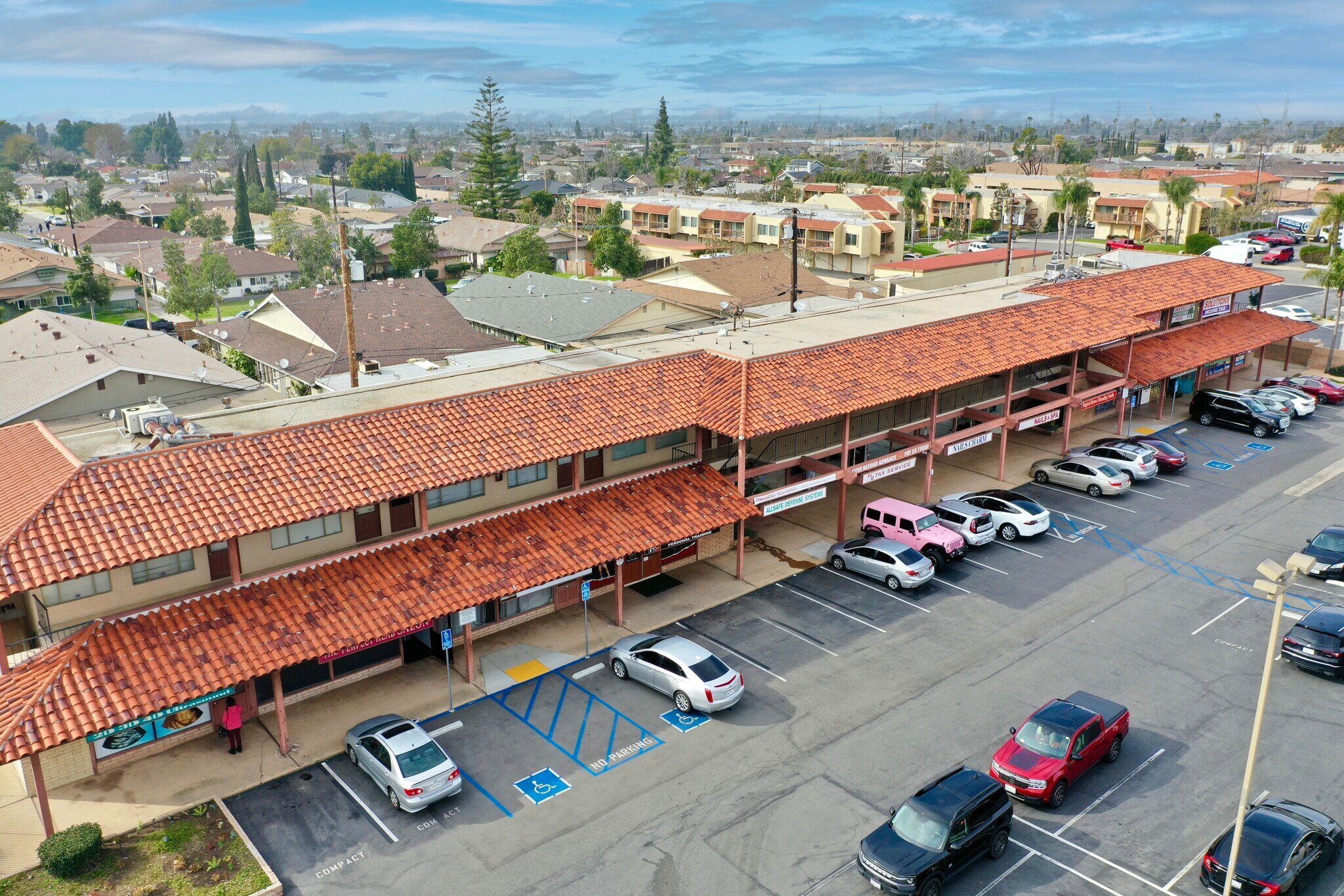 1018-1046 N Tustin St, Orange, CA for lease Primary Photo- Image 1 of 7