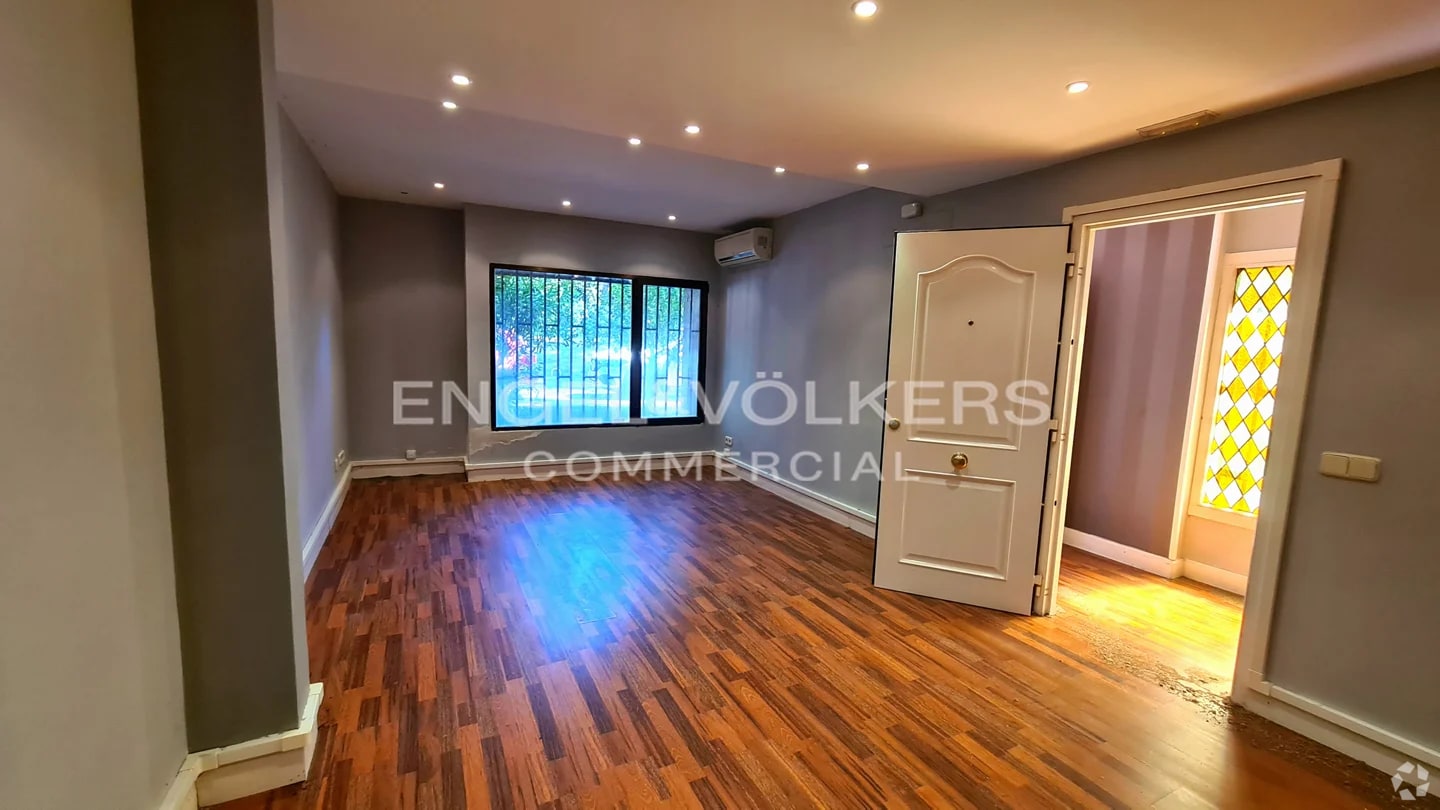 Las Rozas de Madrid, MAD 28231 - Unit Puerta A, Esc. A -  - Interior Photo - Image 2 of 5