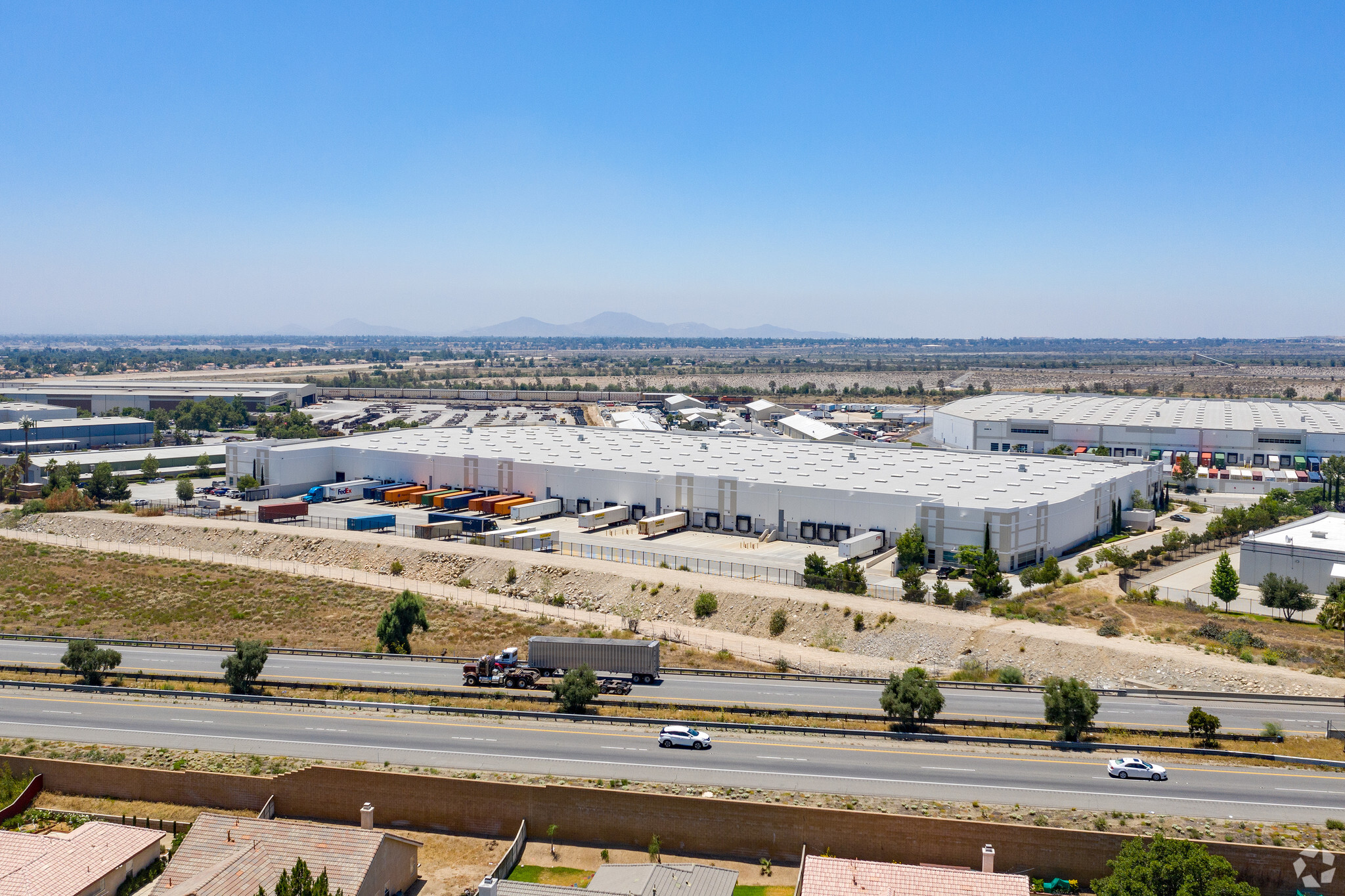 5685 Industrial Pky, San Bernardino, CA for lease Primary Photo- Image 1 of 4