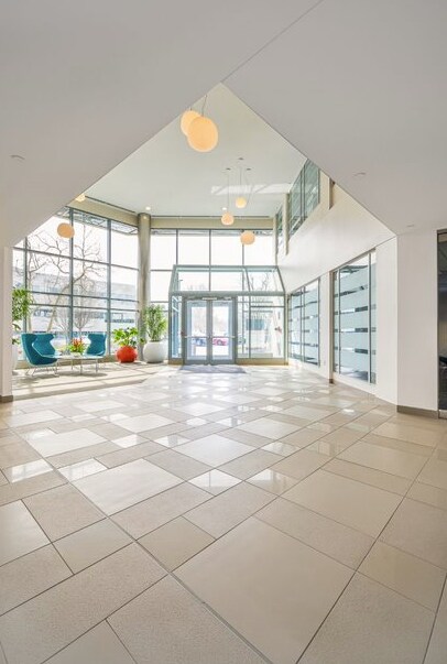 220 Gibraltar Rd, Horsham Township, PA for lease Interior Photo- Image 1 of 17