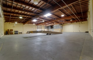 11350 Wright Rd, Lynwood CA - Warehouse