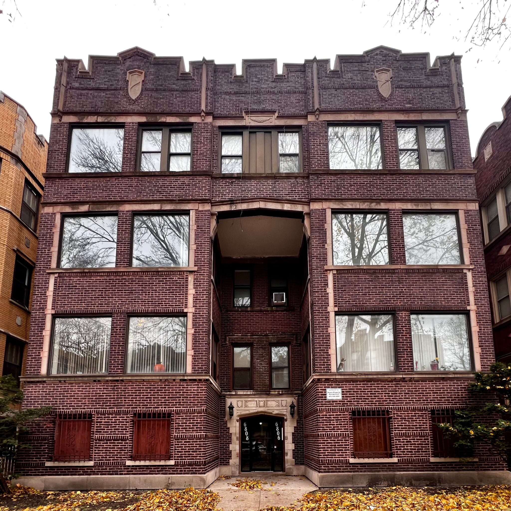 6806 S Clyde Ave, Chicago, IL for sale Building Photo- Image 1 of 8