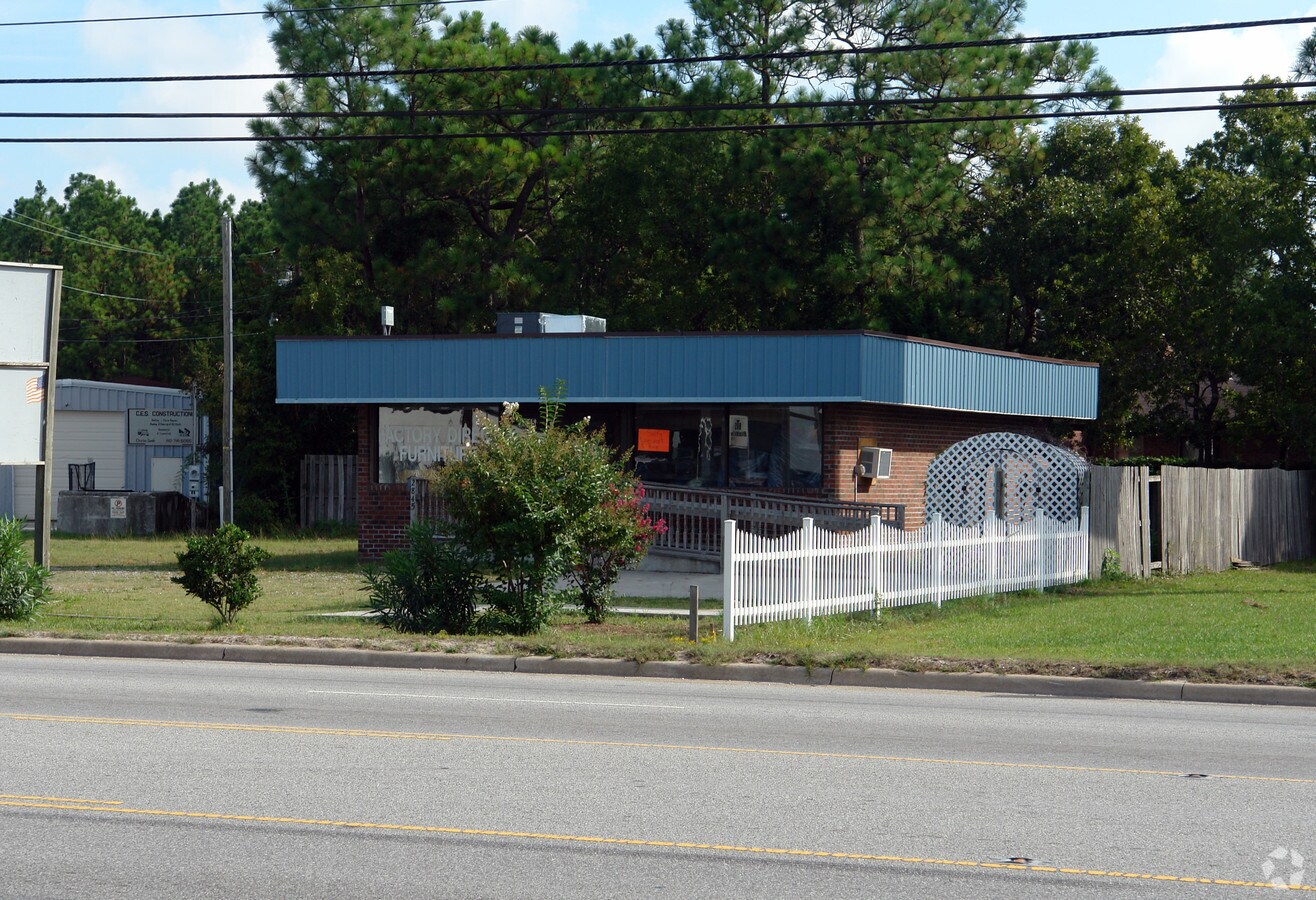2845 Carolina Beach Rd, Wilmington, NC 28412