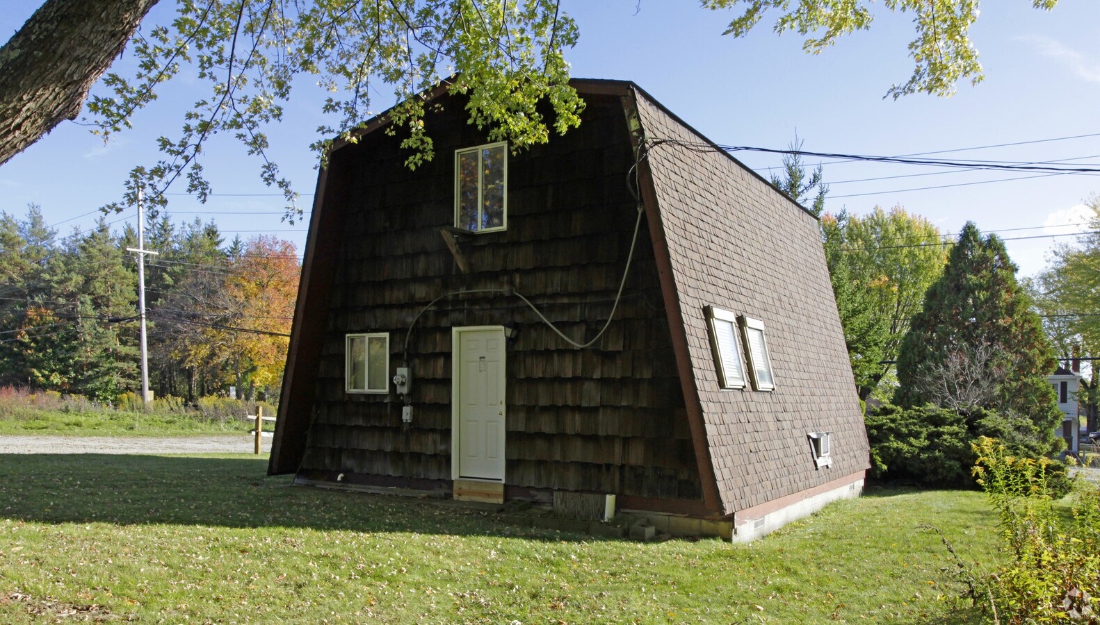 2975 National Pike, Chalk Hill, PA 15421