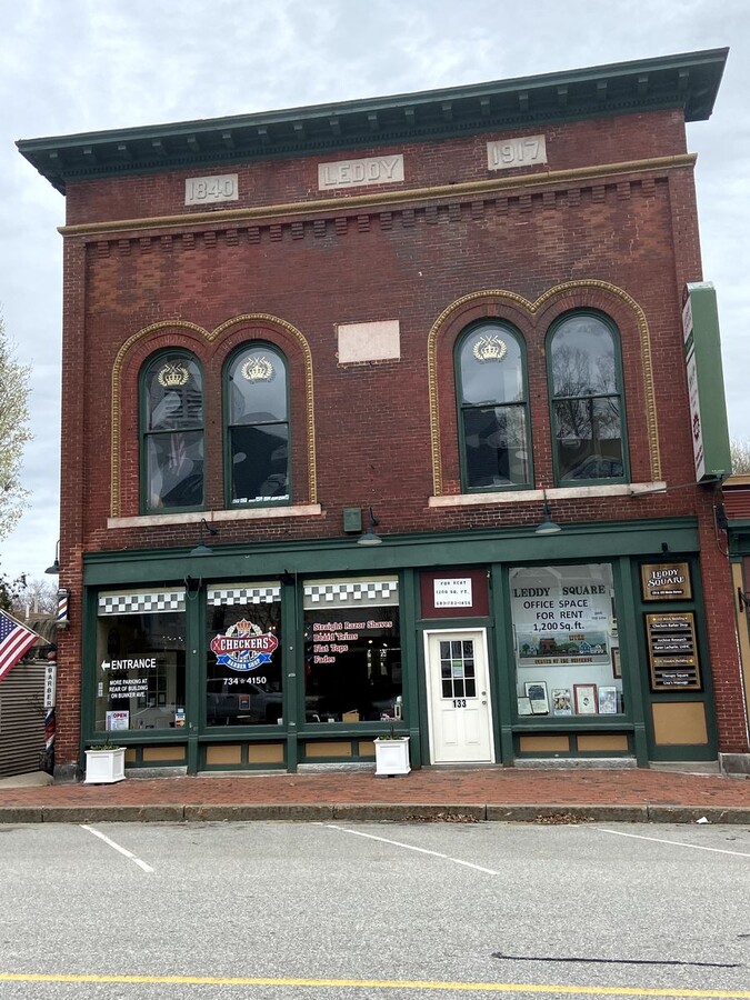 133 Main St, Epping, NH 03042 | LoopNet