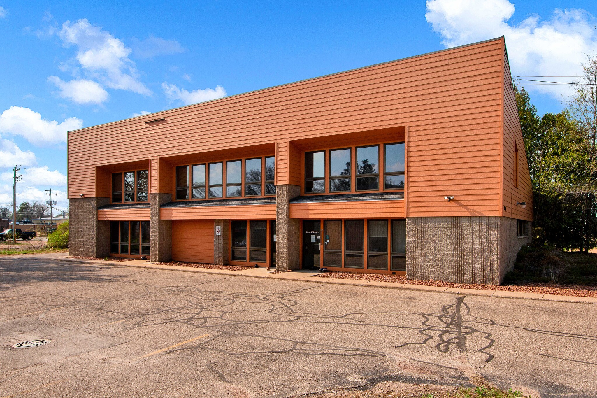 3000 Minnesota Ave, Stevens Point, WI for sale Building Photo- Image 1 of 42