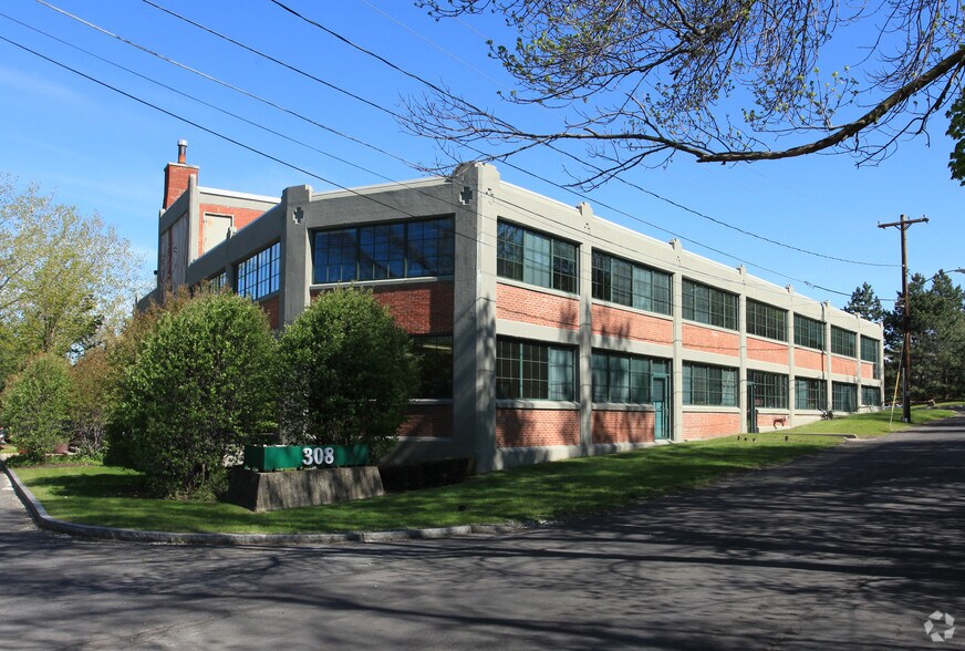 308 Maltbie St, Syracuse, NY for sale - Primary Photo - Image 1 of 1