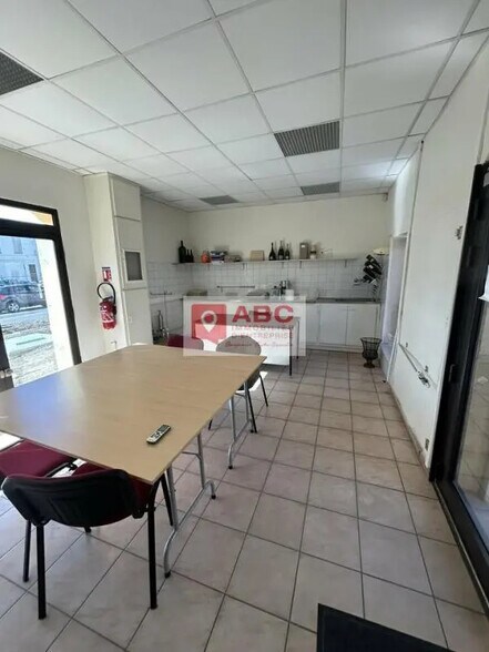 Flex in Béziers for sale - Interior Photo - Image 3 of 7