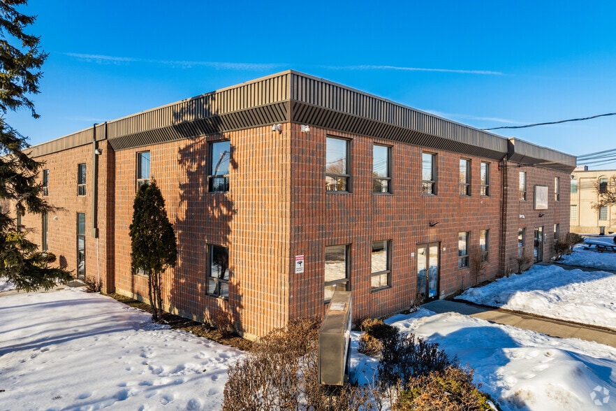 7501-7521 Av M.-B.-Jodoin, Montréal, QC for lease - Aerial - Image 2 of 3