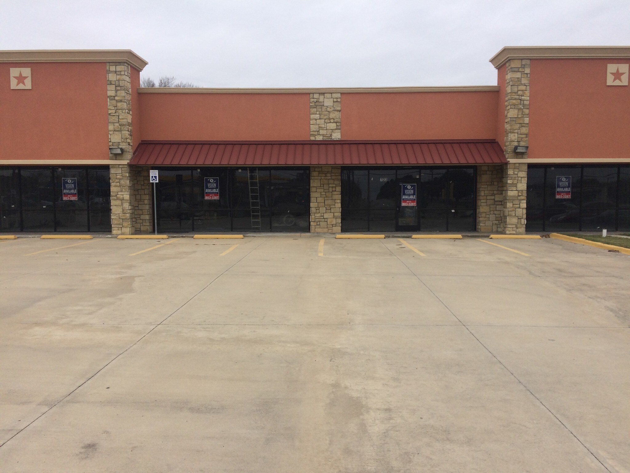 723 W Pleasant Run Rd, Lancaster, TX for sale Building Photo- Image 1 of 1