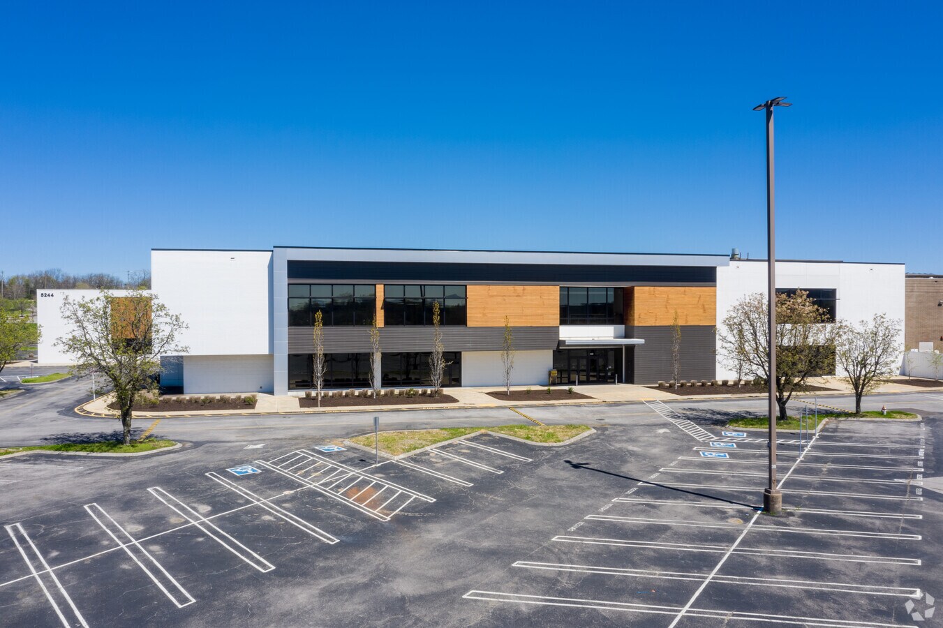 5244 Hickory Hollow Pkwy, Antioch, TN 37013