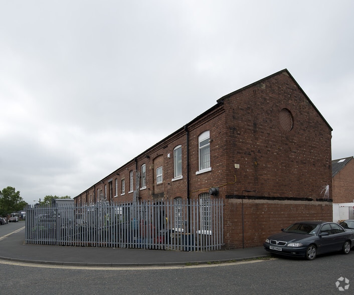 39 Hospital Fields Rd, York for lease - Building Photo - Image 2 of 2