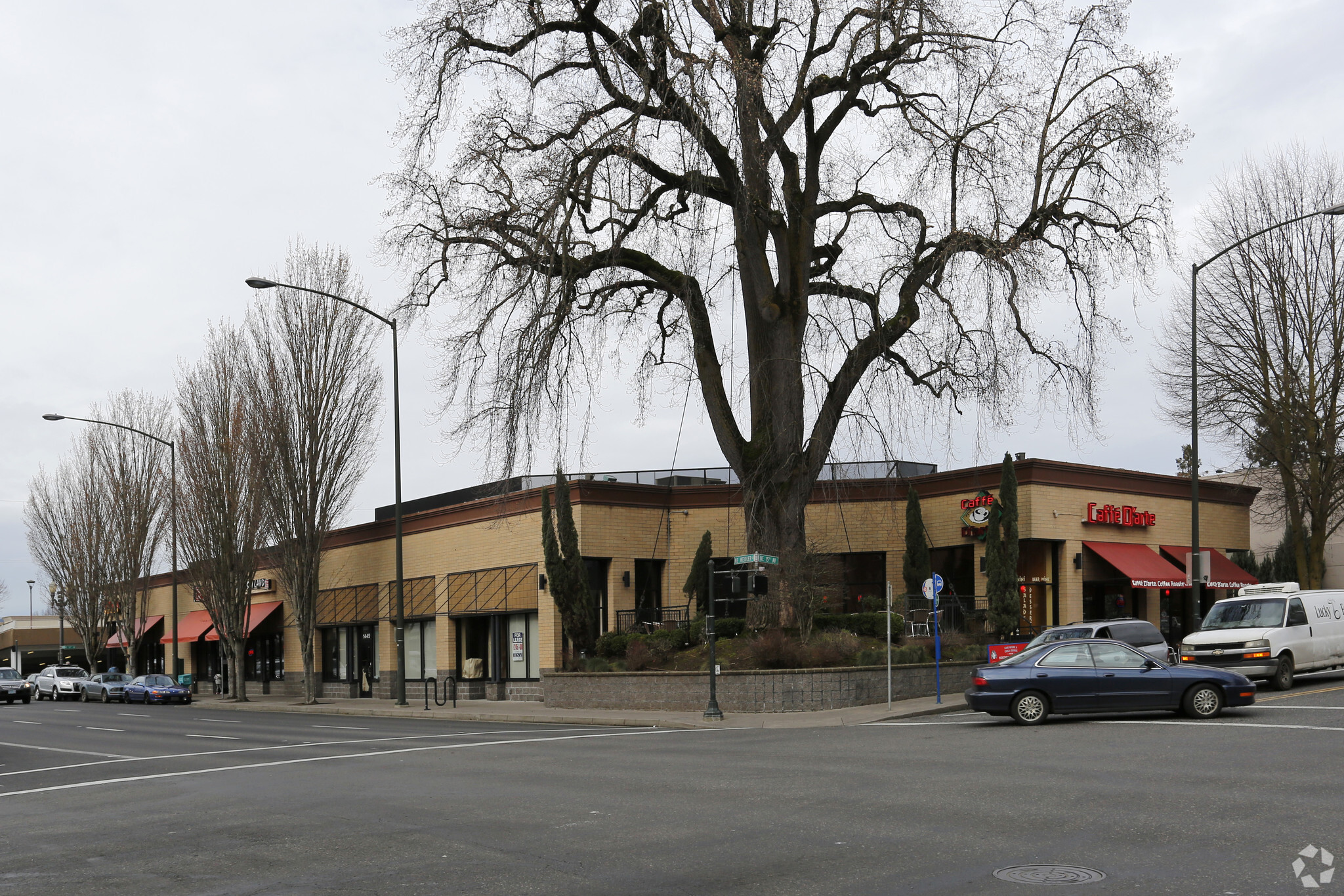 1403-1445 NE Weidler St, Portland, OR for lease Building Photo- Image 1 of 9