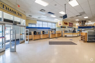 1180 N State St, San Jacinto, CA for sale Interior Photo- Image 2 of 14