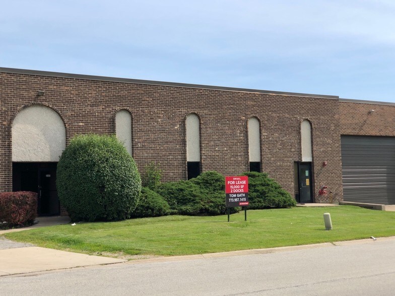 263 Richert Rd, Wood Dale, IL 60191