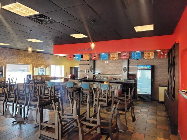 186 N Grand Ave, Nogales, AZ for lease - Interior Photo - Image 3 of 21