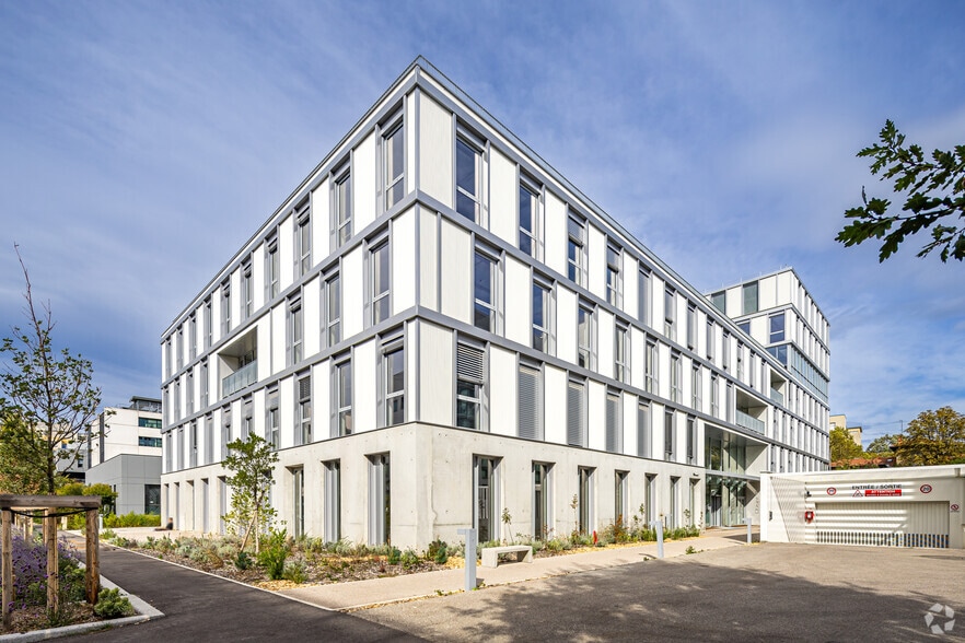 60 Avenue Rockefeller, Lyon for lease - Building Photo - Image 2 of 4