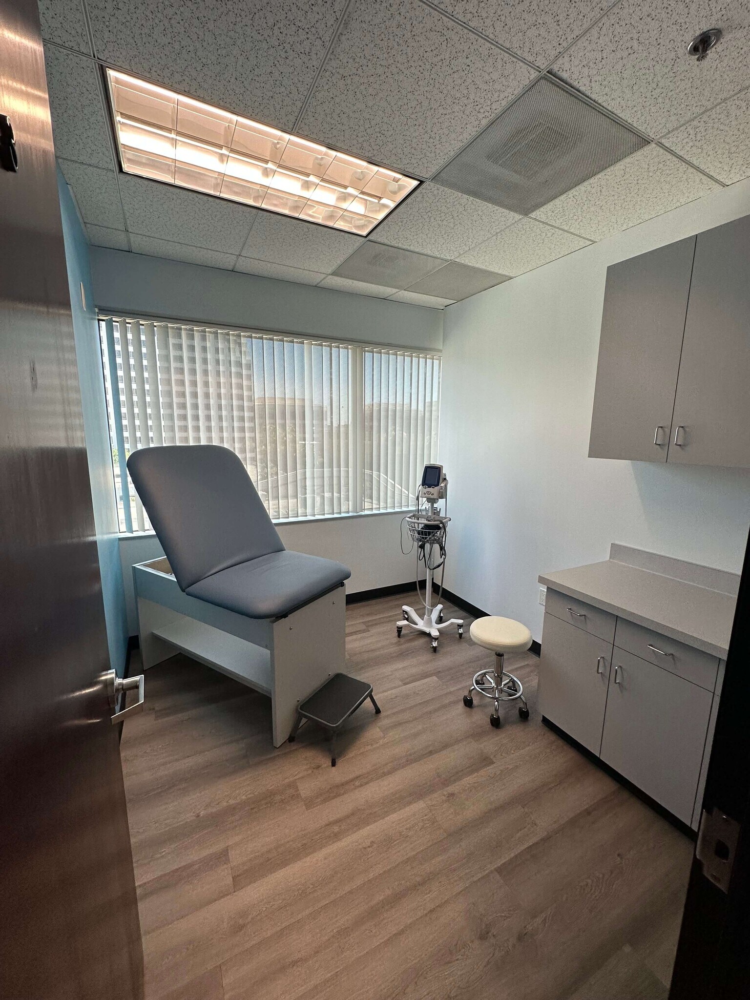 500 N Central Ave Glendale Ca 500 N Central Ave, Glendale, CA 91203 - Office for Lease | LoopNet