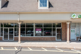 228 S Main St, Newtown, CT for lease Building Photo- Image 2 of 5