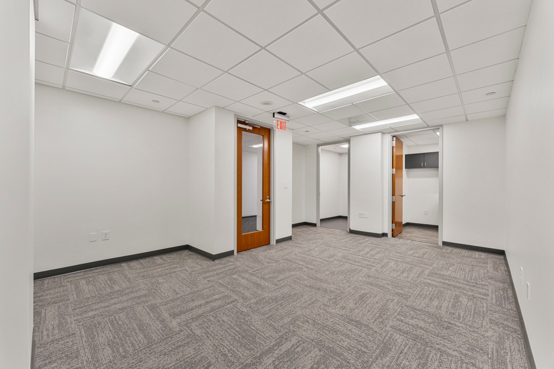 8229 Boone Blvd, Vienna, VA for lease Building Photo- Image 1 of 15