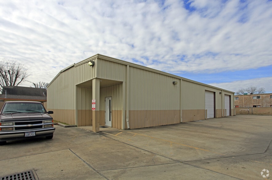 1215 Vista Rd, Pasadena, TX for sale - Primary Photo - Image 1 of 1