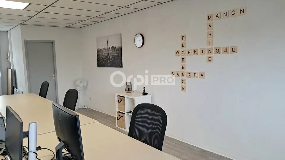 Office in Serres-Castet for lease - Interior Photo - Image 3 of 10