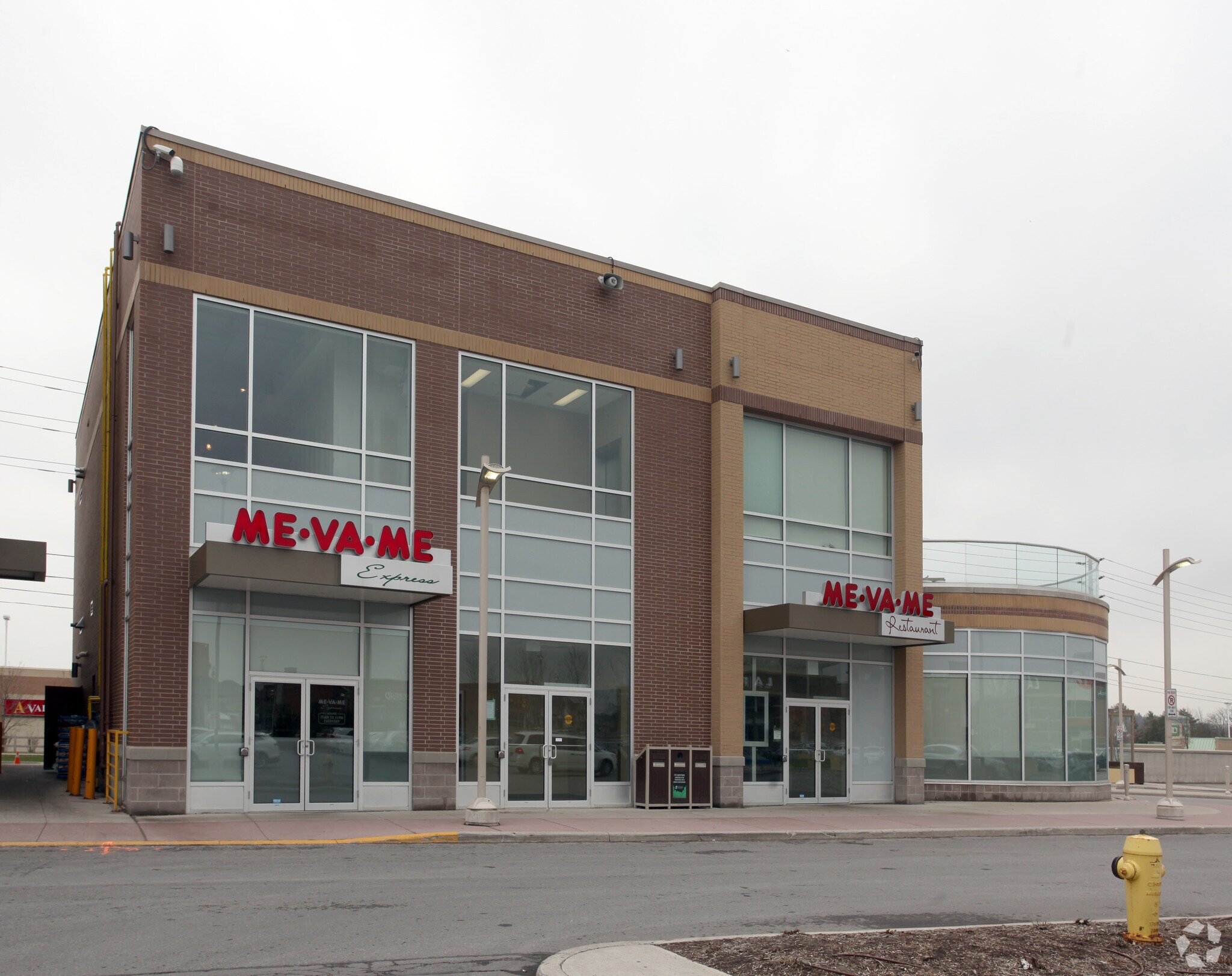 9302 Bathurst St, Vaughan, ON for sale Primary Photo- Image 1 of 1