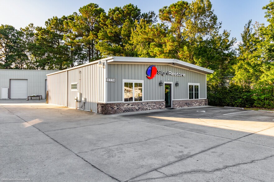 11772 Frontage rd, Murrells Inlet, SC for sale - Primary Photo - Image 1 of 1