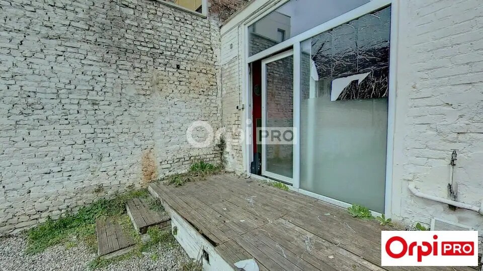 Retail in Lille for sale Building Photo- Image 1 of 6