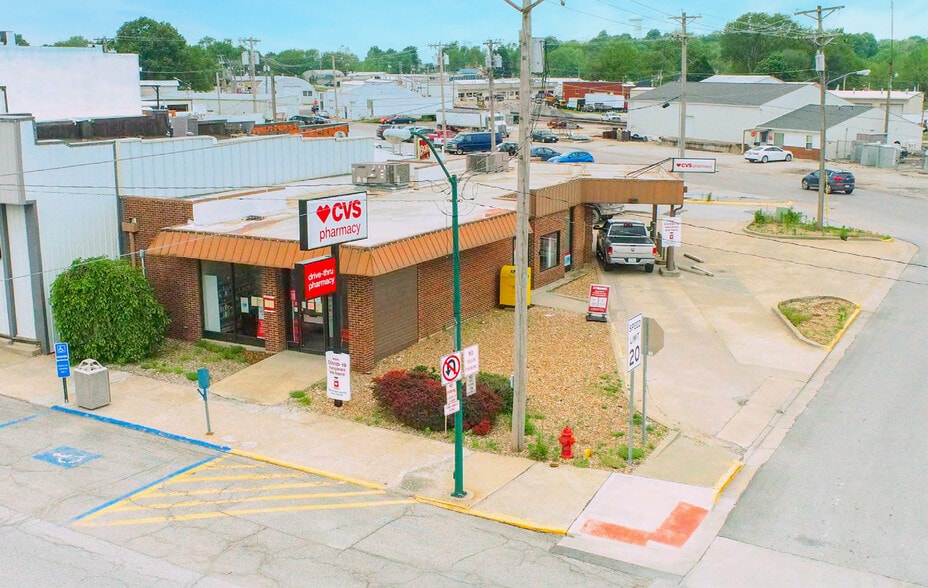 101 S 2nd St, Odessa, MO for sale - Building Photo - Image 2 of 10